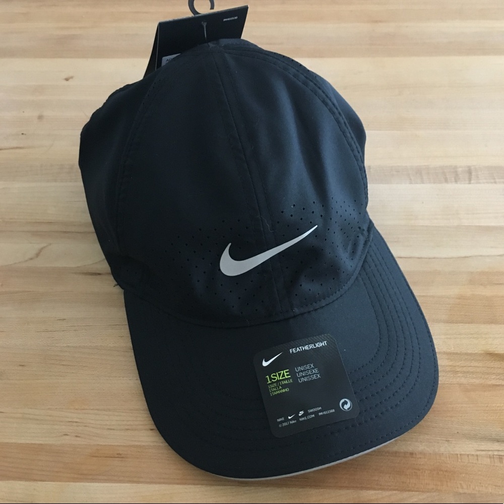 Nike Dri-FIT Aerobill Featherlight Running Cap